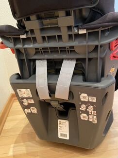 Детское автокресло Carmate Zutto