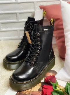 Ботинки Dr Martens Женские