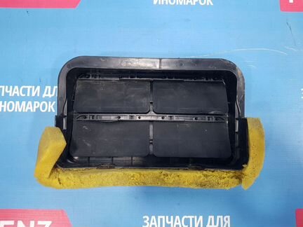 Subaru Outback BR 09-15 Решетка вентиляционная