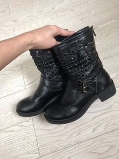 Модные полусапожки