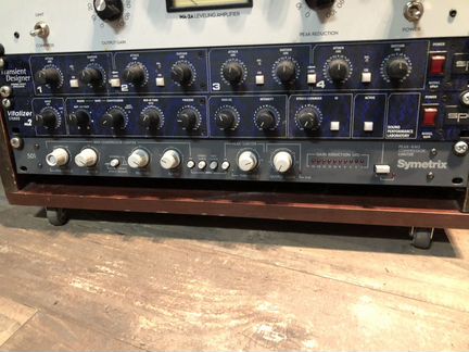 Symetrix 501 лимитер / компрессор
