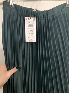 Юбка-плиссе зелёная Reserved