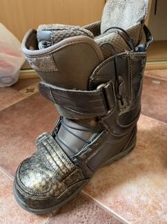 Сноубордические ботинки burton 39