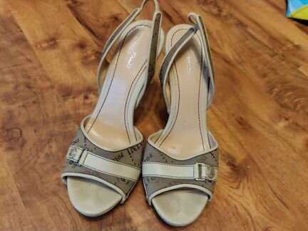 Босоножки Polini