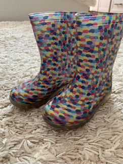 Резиновые сапоги