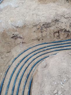 Прокладка кабеля в траншее и другой электромонтаж