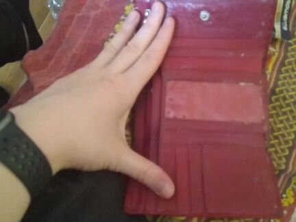 Кошелек коженый красный