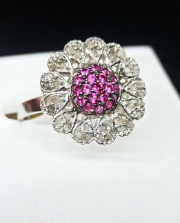 Серебряное кольцо с алмазами и цирконами