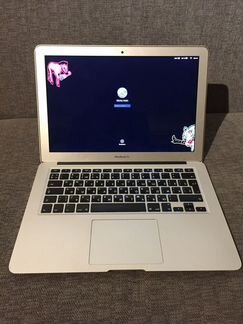 Apple Macbook Air (mid-2013, i5/4/128, новая акб)