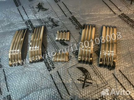 Накладки Решетку прадо 150