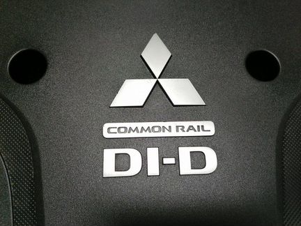 Накладка двигателя Mitsubishi Pajero Sport KS1W