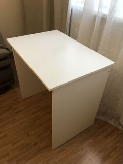 Письменный стол
