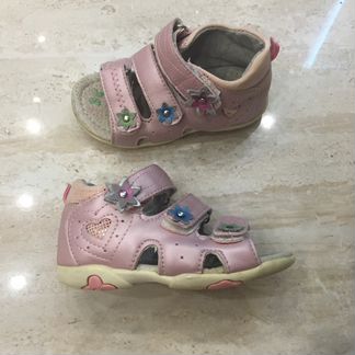 Босоножки 24 размер