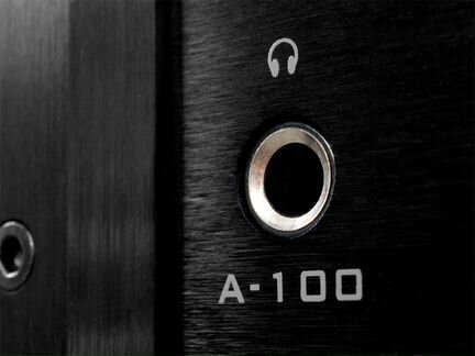 Emotiva A-100