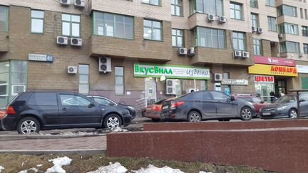 Аренда помещения прямо у метро Люблино, 10-100 м²