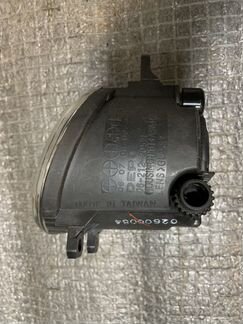 Фара противотуманная передняя левая Toyota Rav 4 3