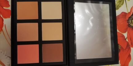 HD brows Contour and Colour Pro Palette