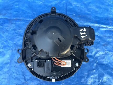 Моторчик печки для бмв 340 iX GT 16-18