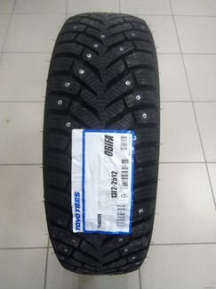 215 50 17 Toyo Ice-Freezer шины зимние новые