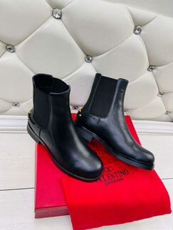 Зимние ботинки Valentino