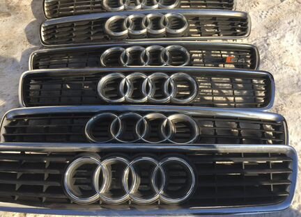 Решетка радиатора в капот Audi A4 b5