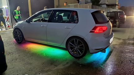 Подсветка кузова в стиле Need For Speed