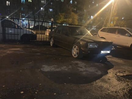 Mercedes-Benz W124 3.2 AT, 1993, 300 000 км