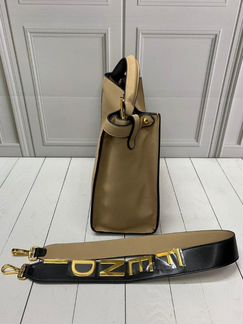 Новая женская сумка Fendi бежевая