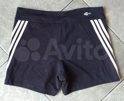 Спортивные шорты adidas рост 152