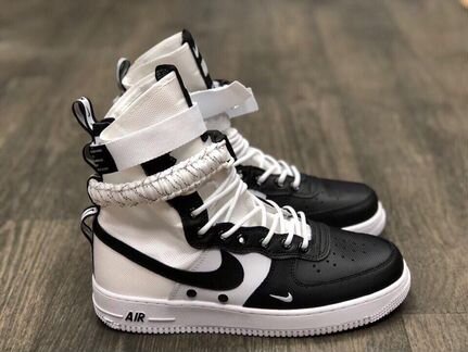 Кеды Nike Air force белые с черным