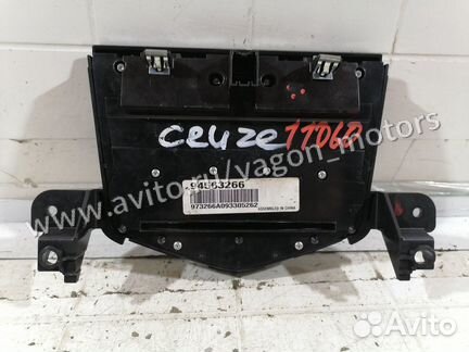 Блок управления магнитолой Chevrolet Cruze J300