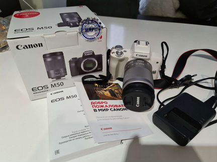 Беззеркальный Canon EOS M50 Kit c EF-M 18-150 mm