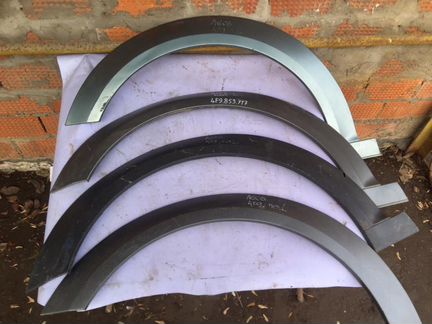 Молдинг крыла передний левый Audi Allroad C6