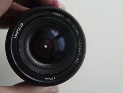 Автофокусный зумм sony Минольта З5-100mm диафра3.5