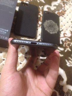 iPhone 8 64гб