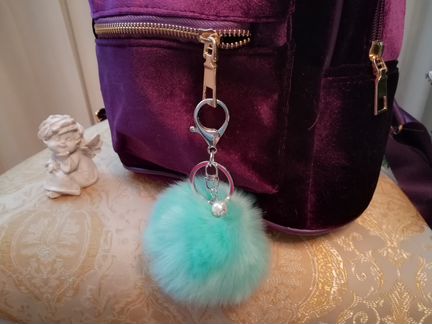 Брелок меховой с жемчужинкой