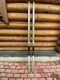 Коньковые лыжи Fischer SC skete