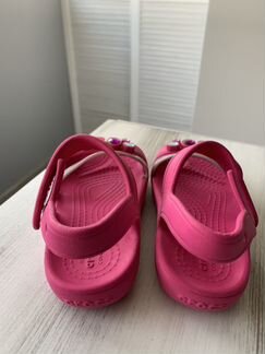 Босоножки Crocs C8