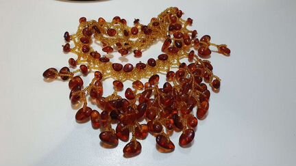 Колье и серьги из янтаря