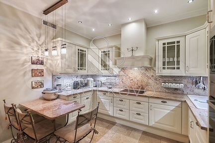 4-к квартира, 159.5 м², 8/19 эт.
