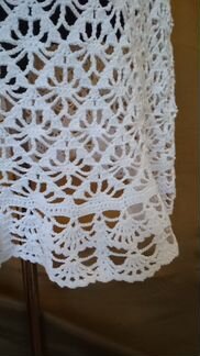 Вязаное платье ручной работы