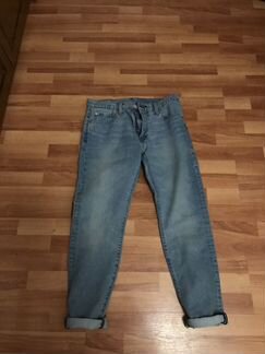 Джинсы Levi’s 512