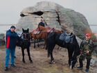 Поход на лошадях Каменные палатки Аллаки