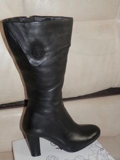 Новые. Сапоги нат. кожа/нат. мех р.39.5-40 зима
