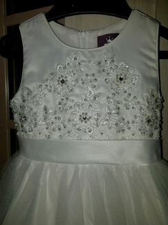 Платье праздничное р.122