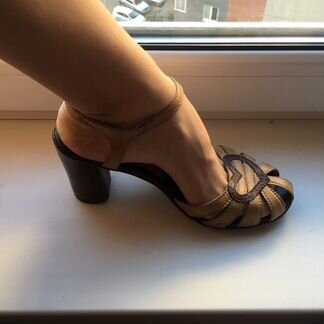 Босоножки кожа Ergo 38 размер Бразилия