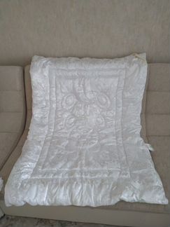 Одеяло и подушечка в коляску