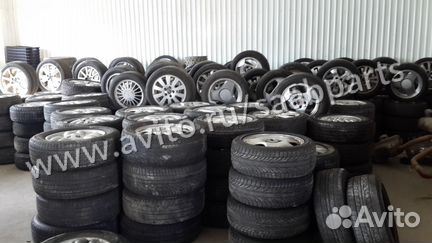 Амортизатор передний Mitsubishi Pajero Mini