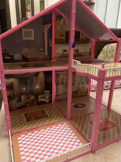 Домик кукольный