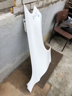 Крыло Mercedes C 205